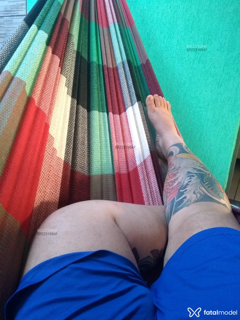 Acompanhante homem morena (o) de olhos verdes - Gui