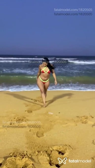 Acompanhante mulher com cabelo castanho de olhos castanhos em Vila Velha - Agatta Mattos