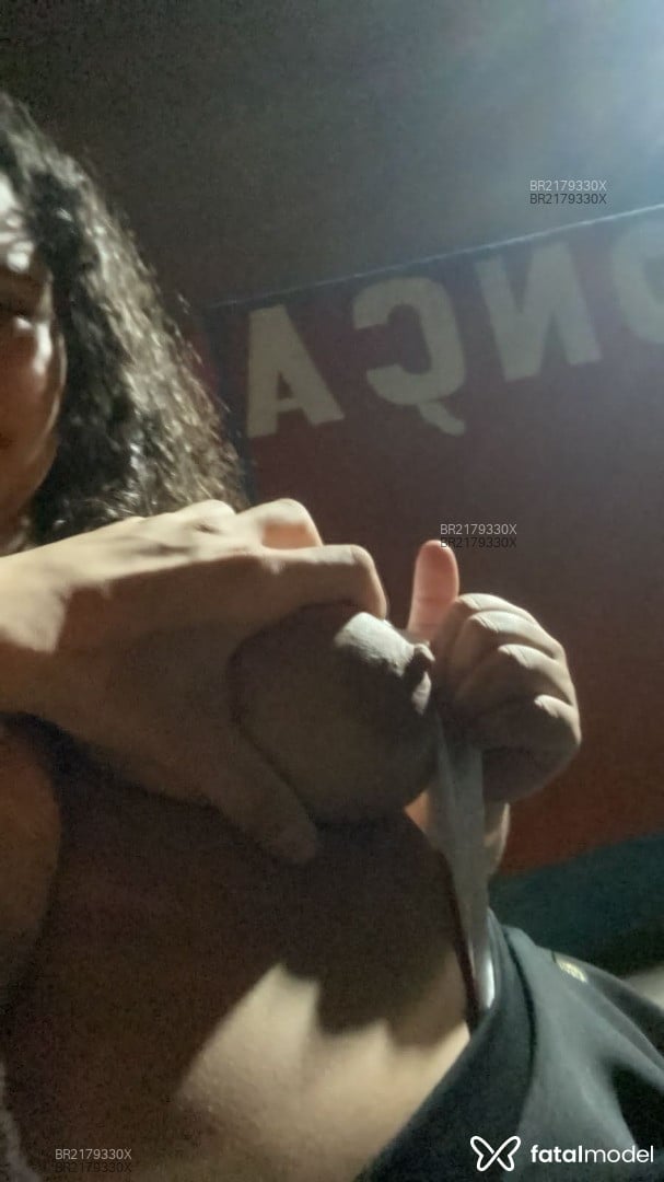 Acompanhante mulher morena (o) de olhos castanhos em São José do Rio Preto - Sthefany