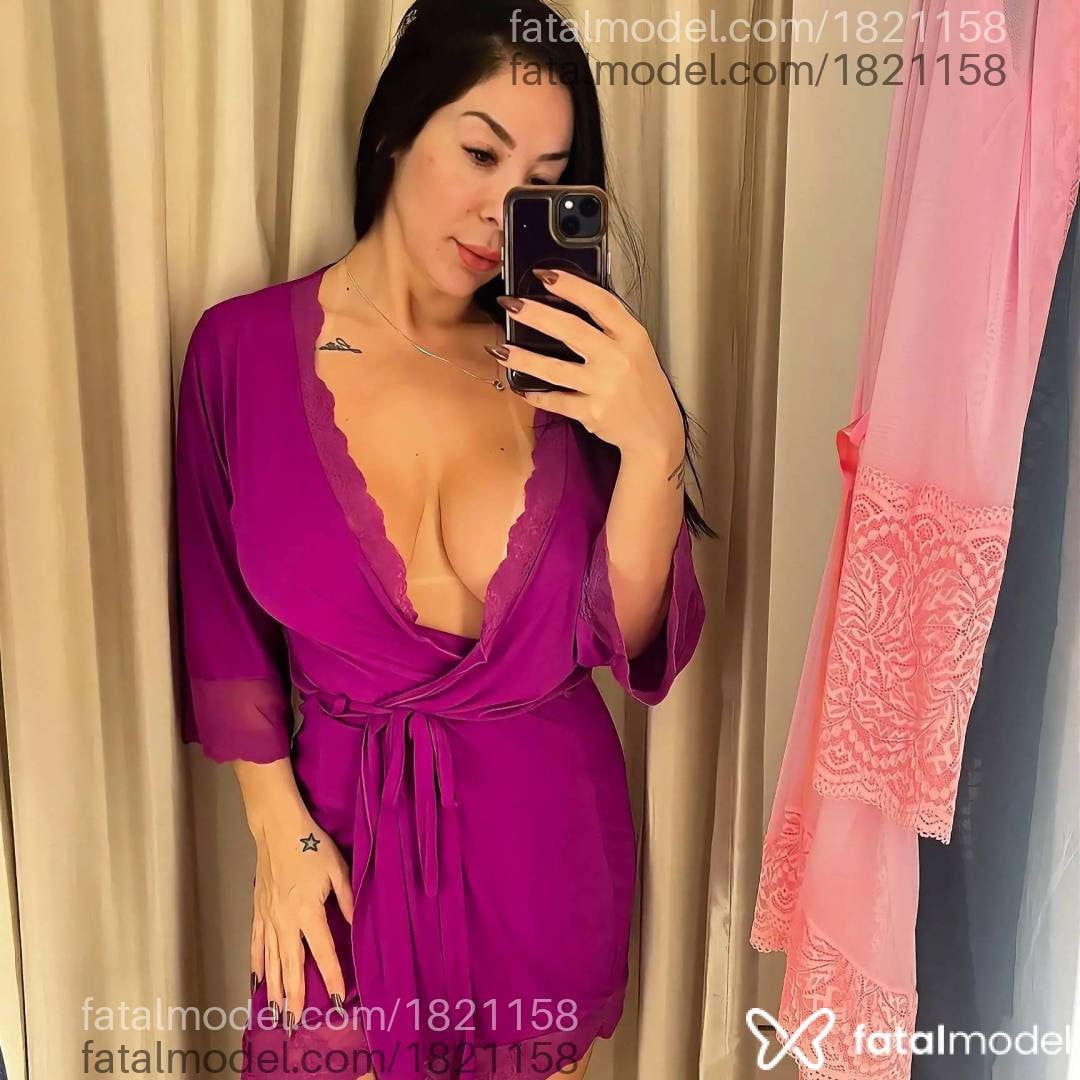 Acompanhante mulher morena (o) de olhos castanhos - Sahbrina Dias