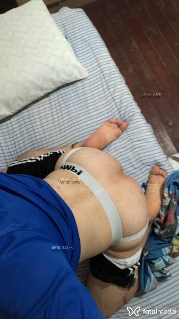 Acompanhante homem morena (o) de olhos castanhos em Biguaçu Acompanhante homem morena (o) de olhos castanhos em Biguaçu - Enzo Pss