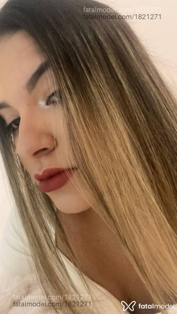 Acompanhante mulher morena (o) de olhos castanhos - Bela Souza
