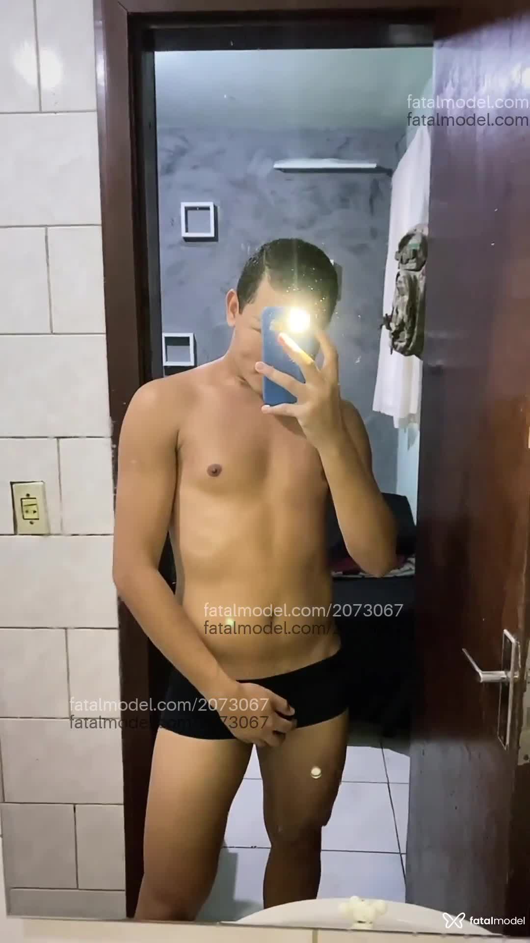 Acompanhante homem morena (o) de olhos castanhos em Teresina - Eduardo Sousa
