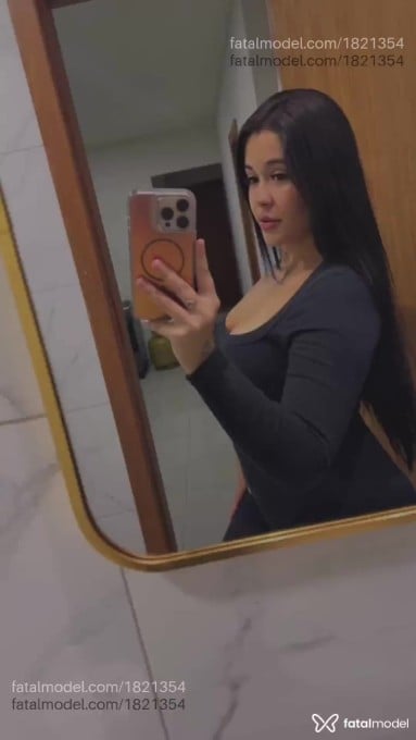Acompanhante mulher morena (o) de olhos castanhos em Guarapari - Letícia Lopes