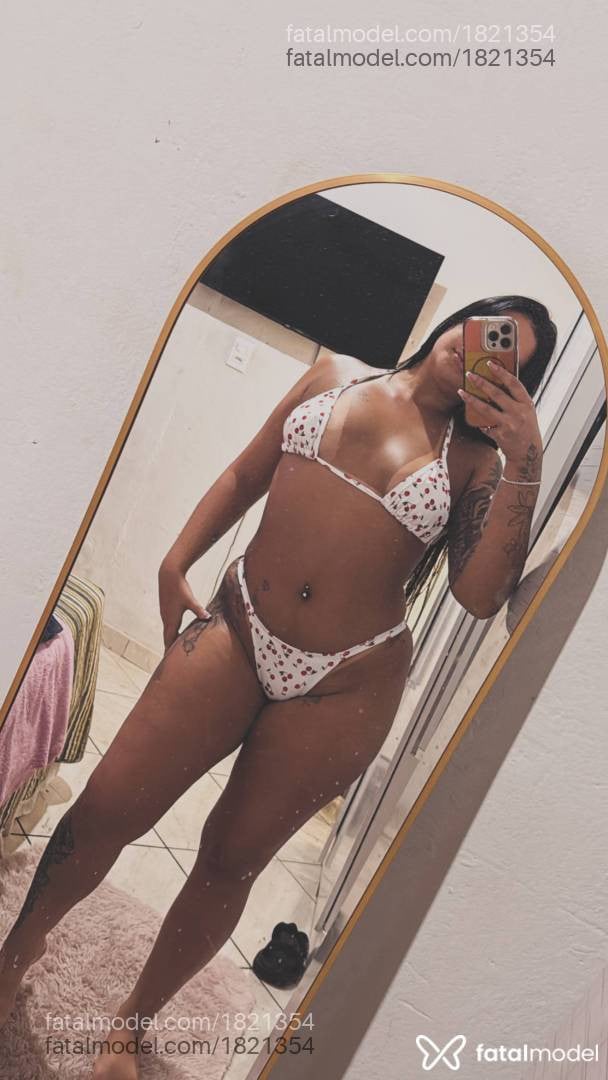 Acompanhante mulher morena (o) de olhos castanhos - Letícia Lopes