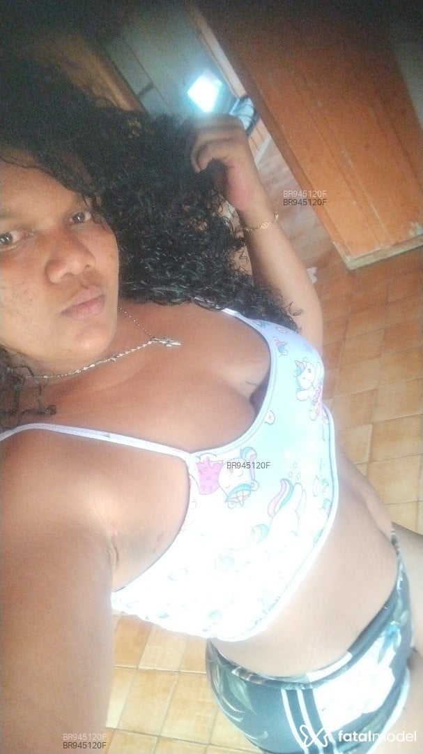 Acompanhante mulher morena (o) de olhos castanhos em Alta Floresta - Moreninha