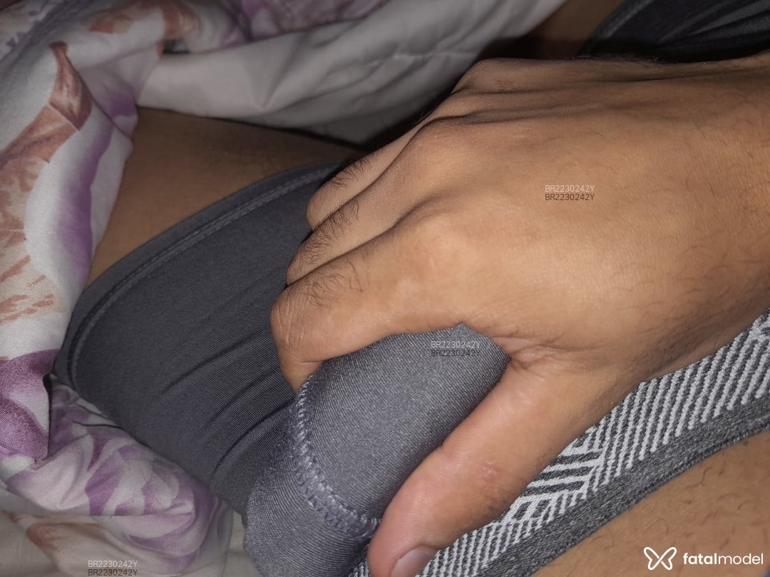 Acompanhante homem morena (o) de olhos castanhos em Caldas Novas - Wghsexo