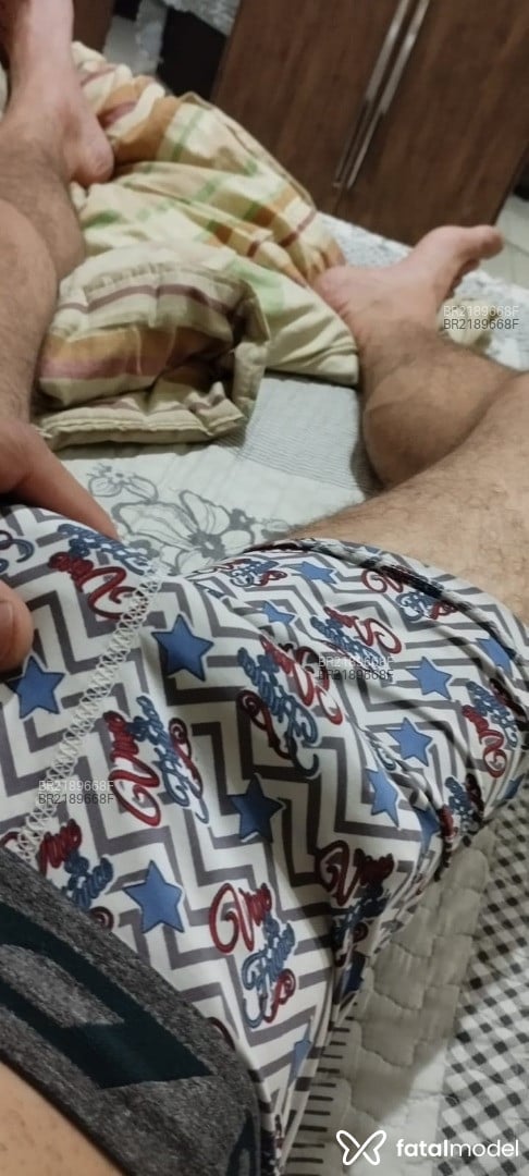 Acompanhante homem com cabelo castanho de olhos castanhos em Luziânia Acompanhante homem com cabelo castanho de olhos castanhos em Luziânia - Dgcomedor
