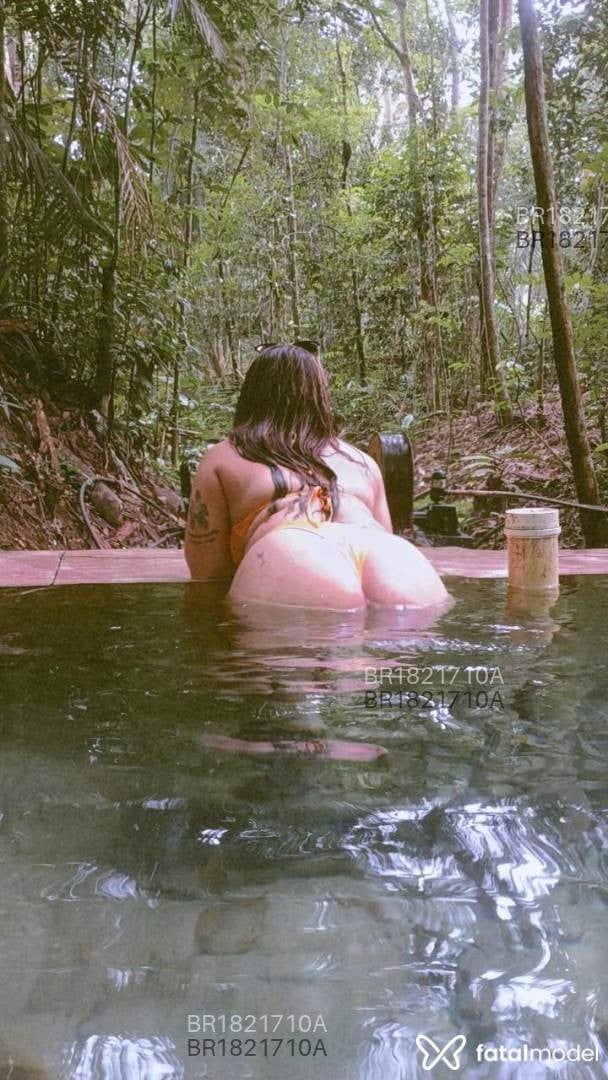 Acompanhante mulher morena (o) de olhos pretos em Aripuanã - Lais