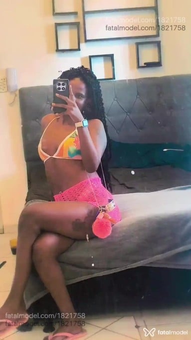 Acompanhante mulher morena (o) de olhos pretos em Guarapari Acompanhante mulher morena (o) de olhos pretos em Guarapari - Brenda Alvez