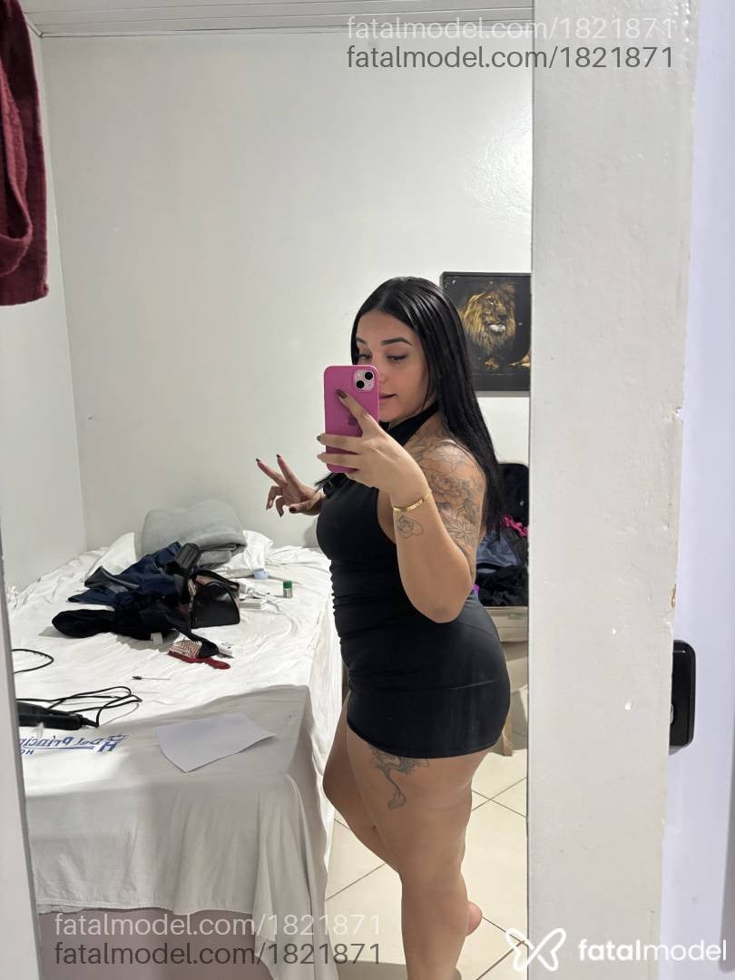 Acompanhante mulher morena (o) de olhos mel - Jhenny