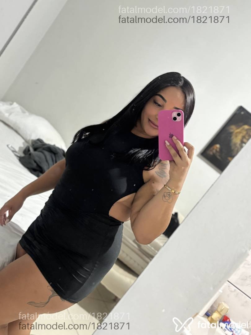 Acompanhante mulher morena (o) de olhos mel - Jhenny