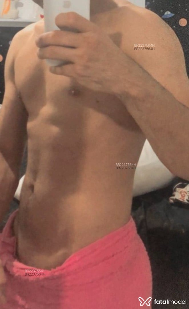 Acompanhante homem morena (o) de olhos castanhos em Videira Acompanhante homem morena (o) de olhos castanhos em Videira - Julio Santos