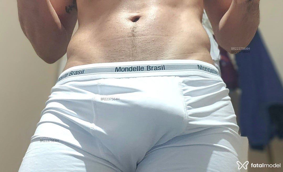 Acompanhante homem morena (o) de olhos castanhos em Videira Acompanhante homem morena (o) de olhos castanhos em Videira - Julio Santos