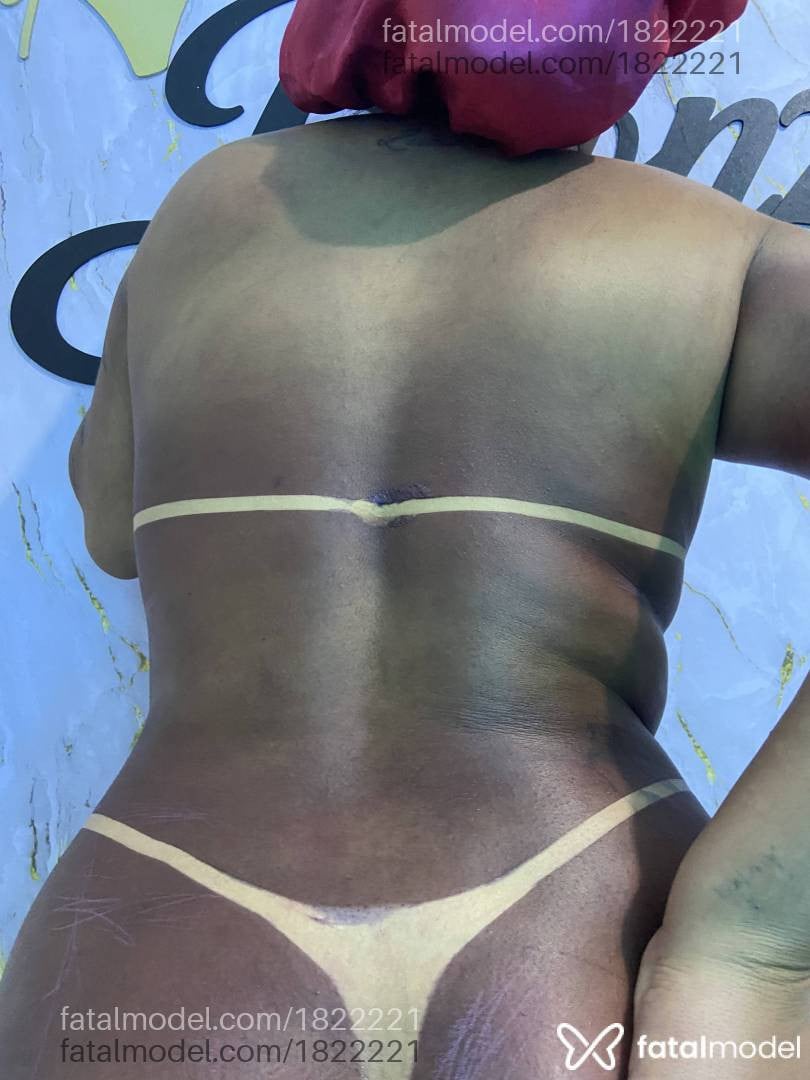 Acompanhante mulher morena (o) de olhos castanhos - Julia moura