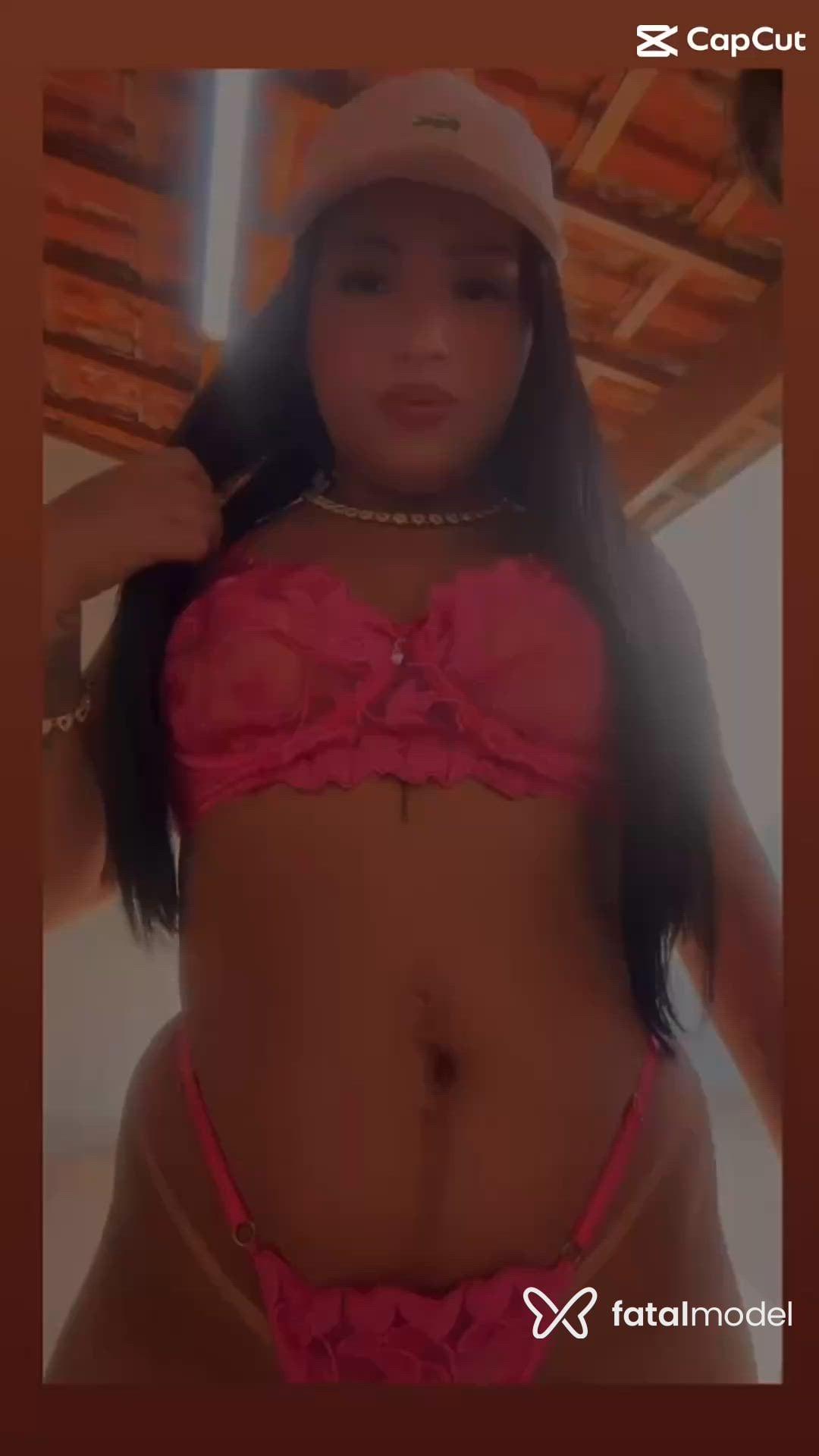 Acompanhante mulher morena (o) de olhos castanhos - Julia moura
