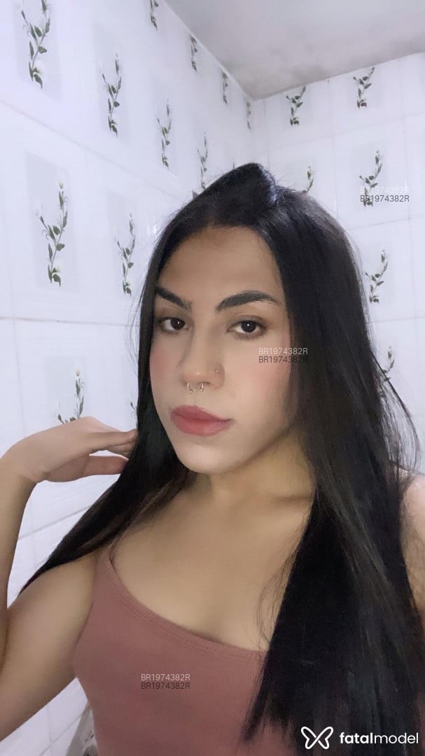 Acompanhante mulher trans morena (o) de olhos pretos em São Paulo - Mile Tranz