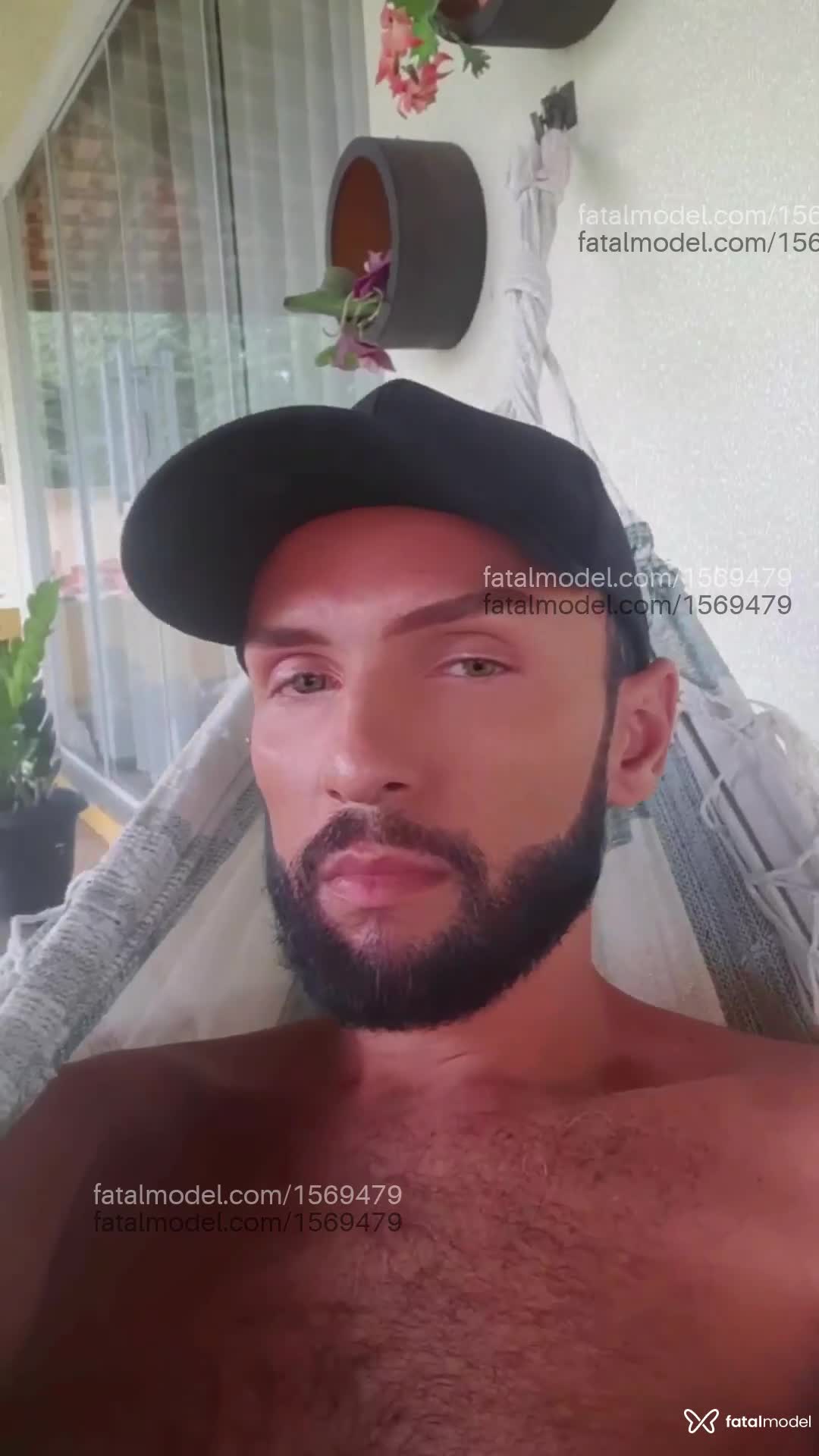 Acompanhante homem morena (o) de olhos mel em São Francisco de Itabapoana - Pablo