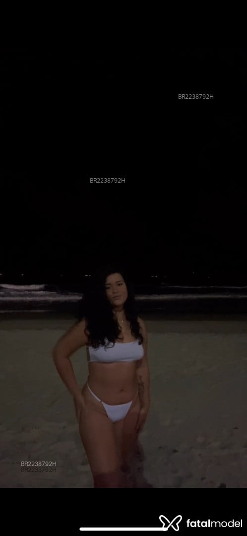 Acompanhante mulher morena (o) de olhos castanhos em Joinville - Kah Marques