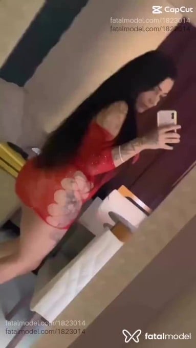 Acompanhante mulher trans com cabelo castanho de olhos castanhos em Franca - Sofy Albuquerque