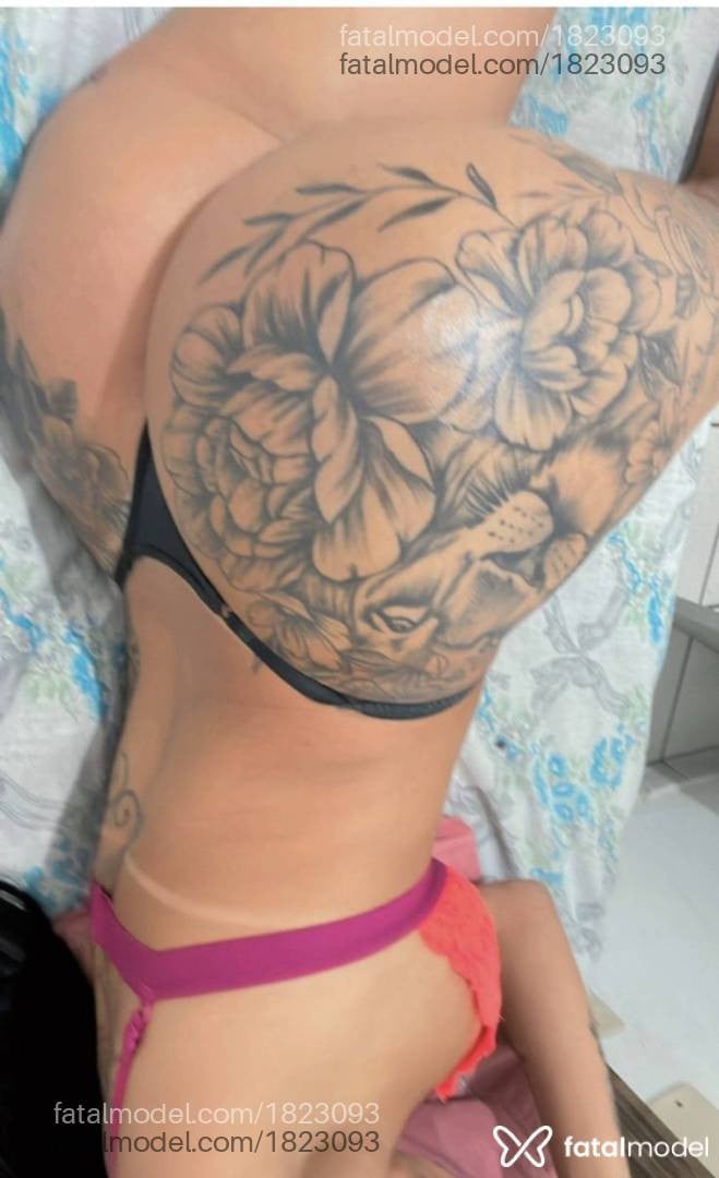 Acompanhante mulher com cabelo castanho de olhos pretos em Angra dos Reis - Rafaella