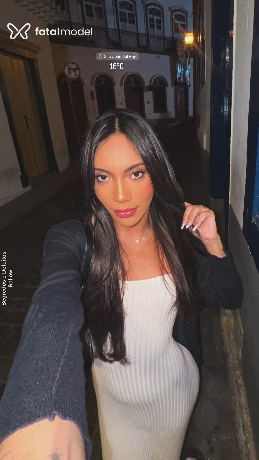 Acompanhante mulher trans morena (o) de olhos pretos em São José dos Campos Acompanhante mulher trans morena (o) de olhos pretos em São José dos Campos - Kauani