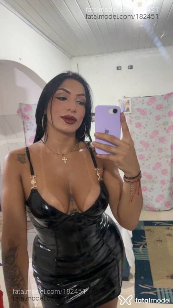 Acompanhante travesti morena (o) de olhos castanhos - Diane Dias