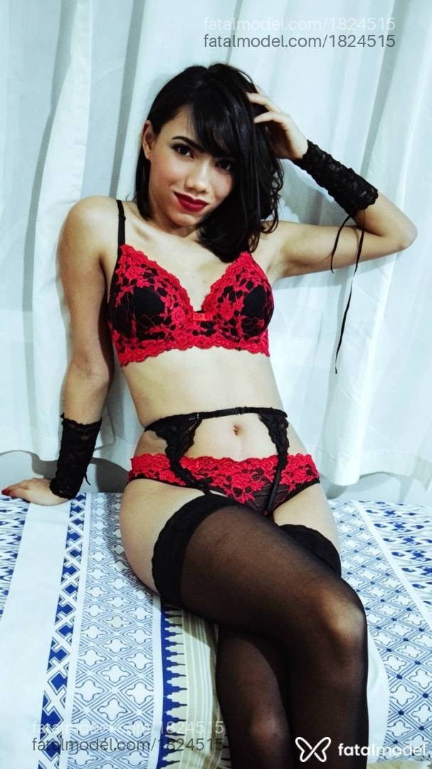 Acompanhante mulher morena (o) de olhos pretos em Araxá Acompanhante mulher morena (o) de olhos pretos em Araxá - Lisa