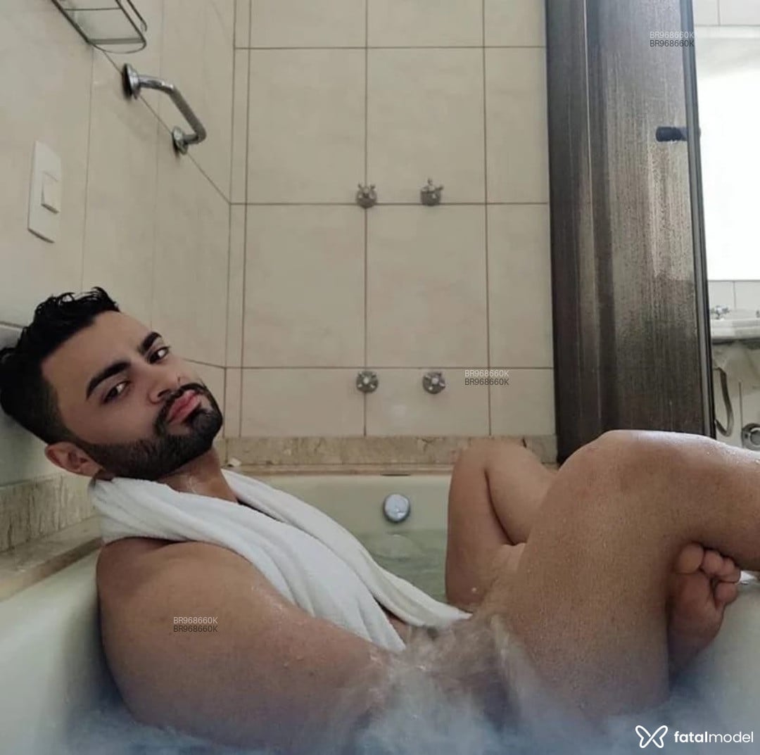 Acompanhante homem morena (o) de olhos castanhos - Thiago Sanches