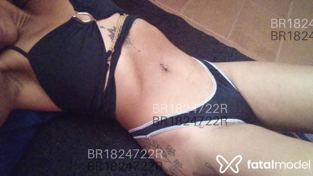 Acompanhante mulher com cabelo castanho de olhos castanhos em Itaboraí Acompanhante mulher com cabelo castanho de olhos castanhos em Itaboraí - Bruninha Devassa
