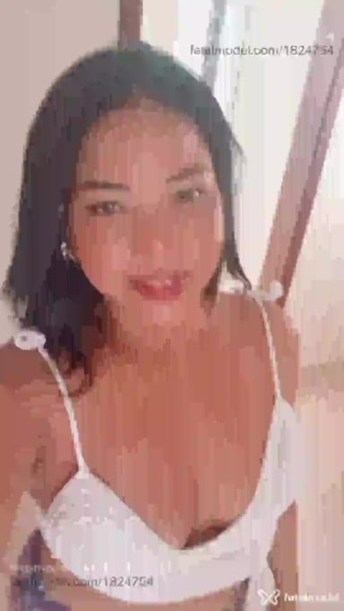 Acompanhante mulher morena (o) de olhos pretos em São Mateus - Sol
