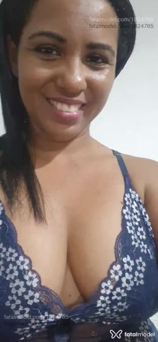 Acompanhante mulher morena (o) de olhos pretos em Virtual - Tempestade