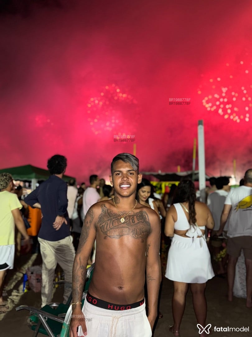 Acompanhante homem morena (o) de olhos castanhos em São Paulo - Vinicius maloka