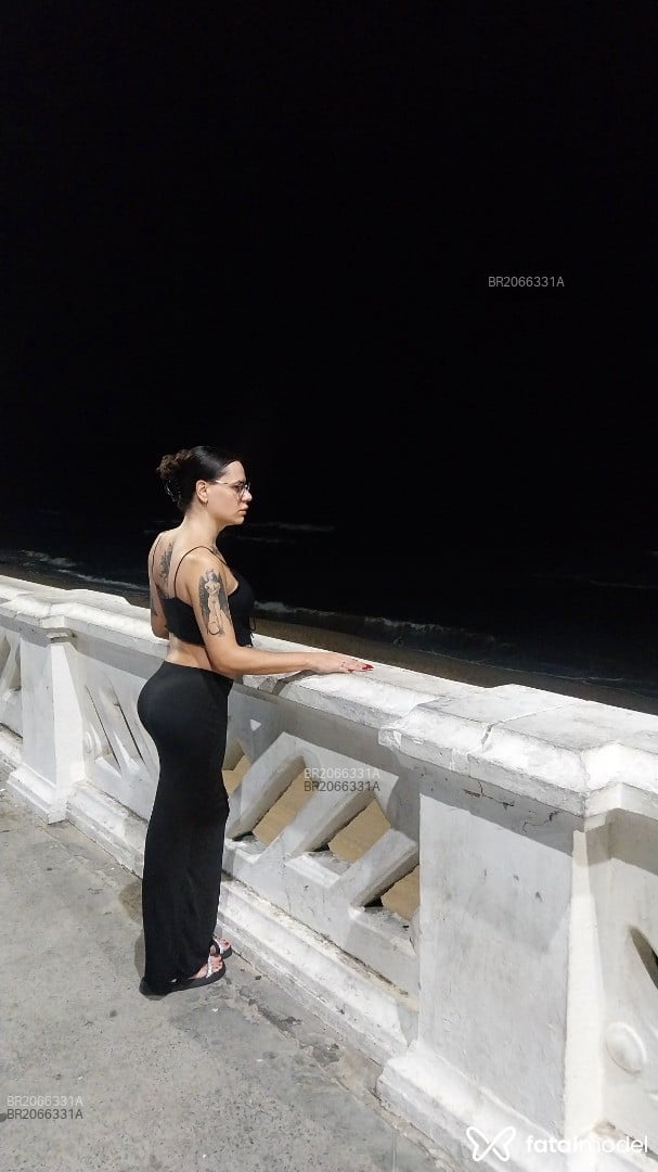 Acompanhante mulher trans com cabelo castanho de olhos castanhos em São Paulo - Jezabel