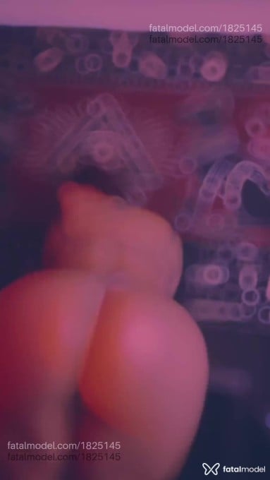 Acompanhante mulher ruiva (o) de olhos castanhos em Cascavel - Felinah