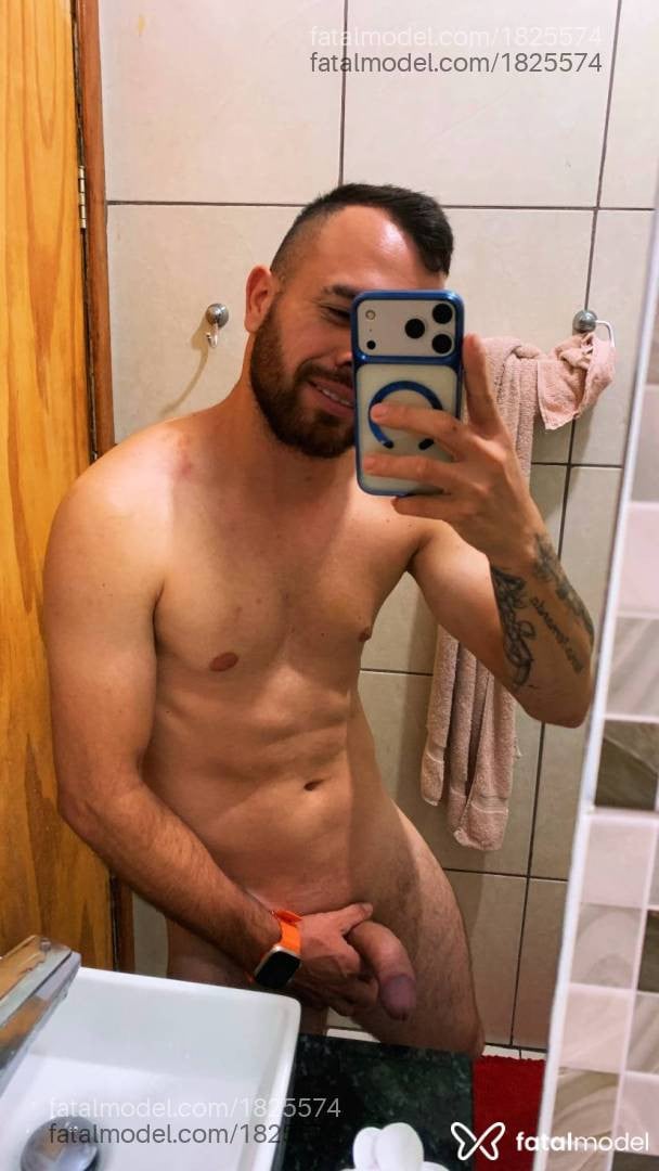 Acompanhante homem com cabelo castanho de olhos castanhos em Arapongas - Dom luiz