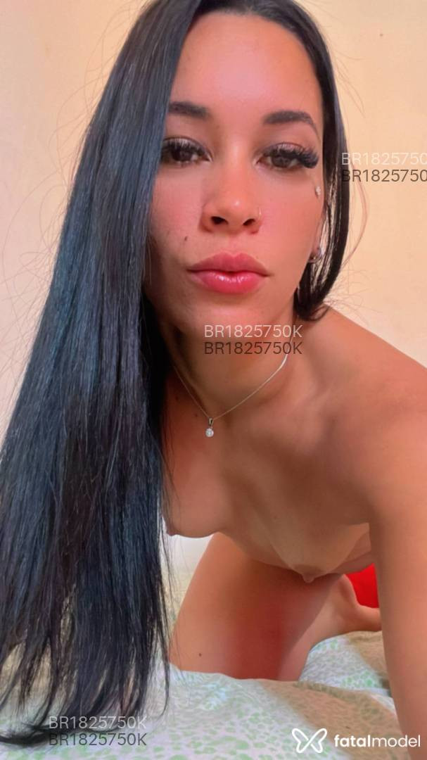Acompanhante mulher com cabelo castanho de olhos castanhos - Fernanda Acompanhante mulher com cabelo castanho de olhos castanhos - Fernanda