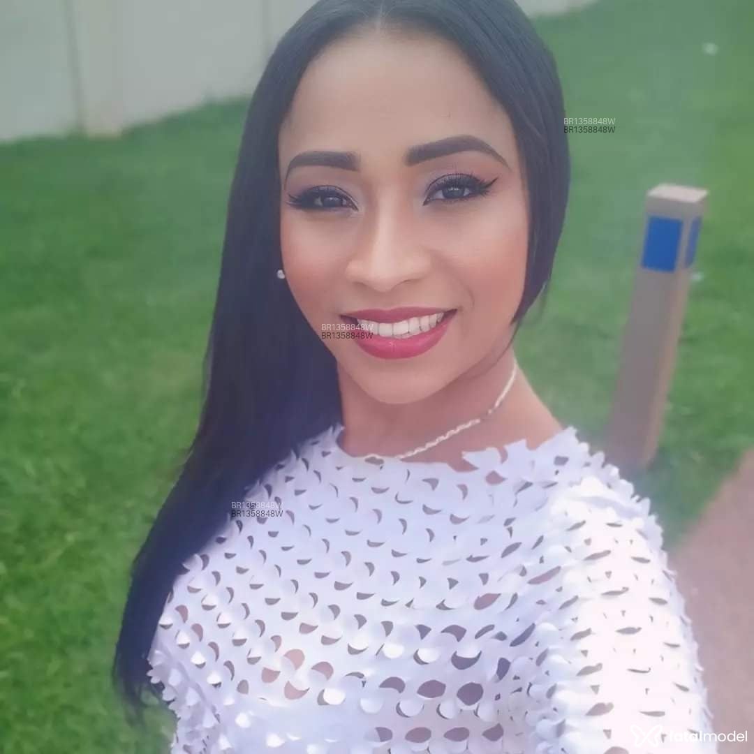 Acompanhante travesti morena (o) de olhos castanhos em Brasília - Yasmin Cardoso