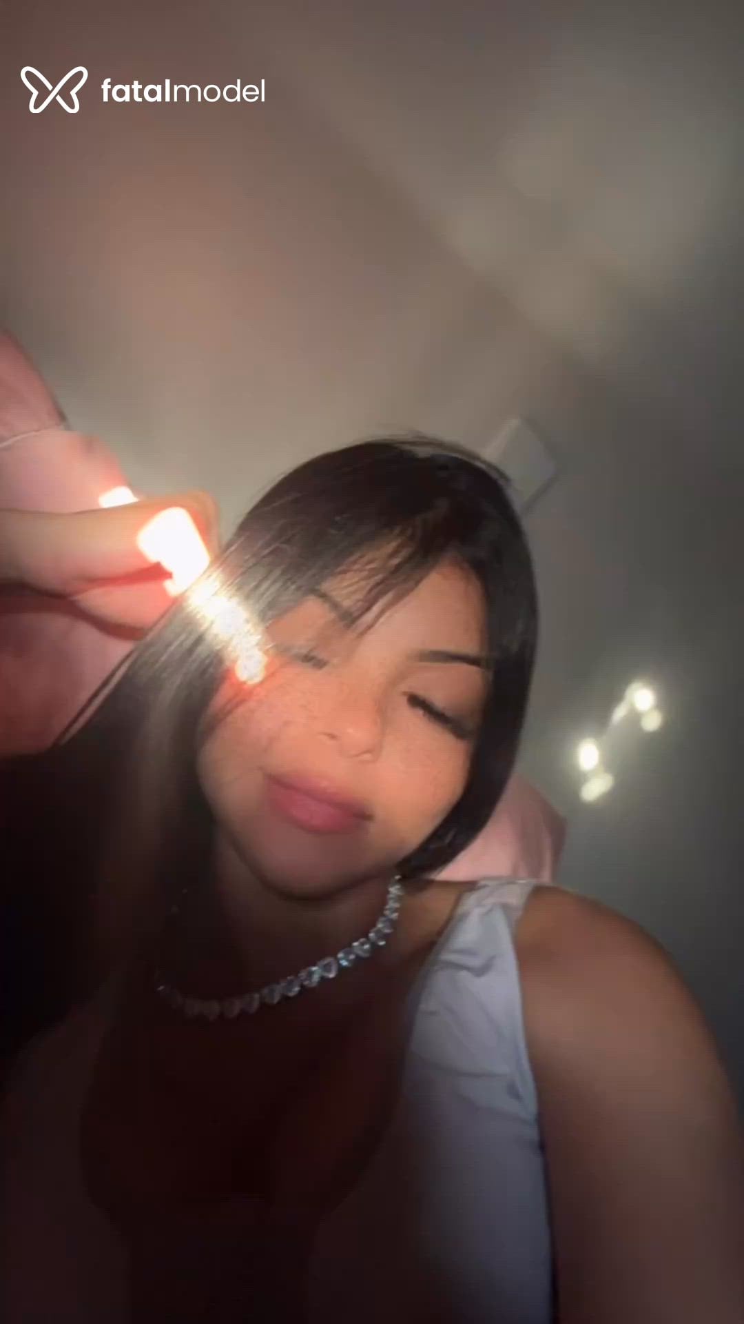 Acompanhante mulher morena (o) de olhos castanhos - Jade Monteiro