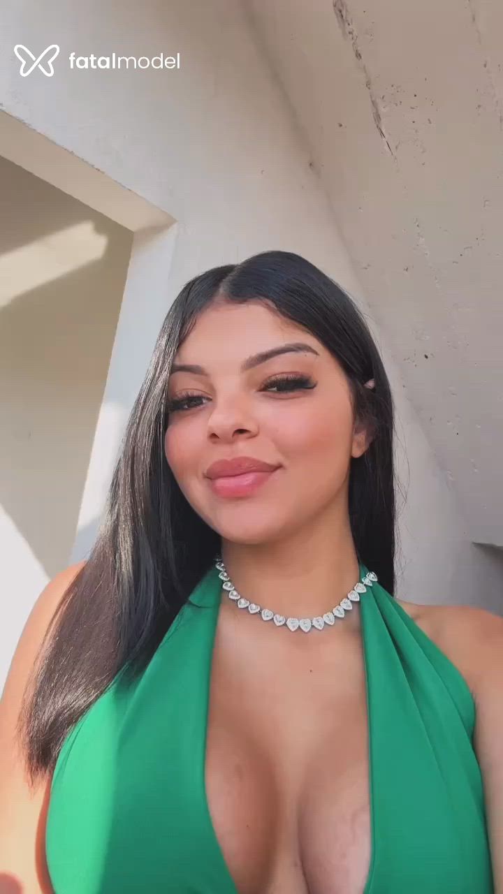 Acompanhante mulher morena (o) de olhos castanhos - Jade Monteiro