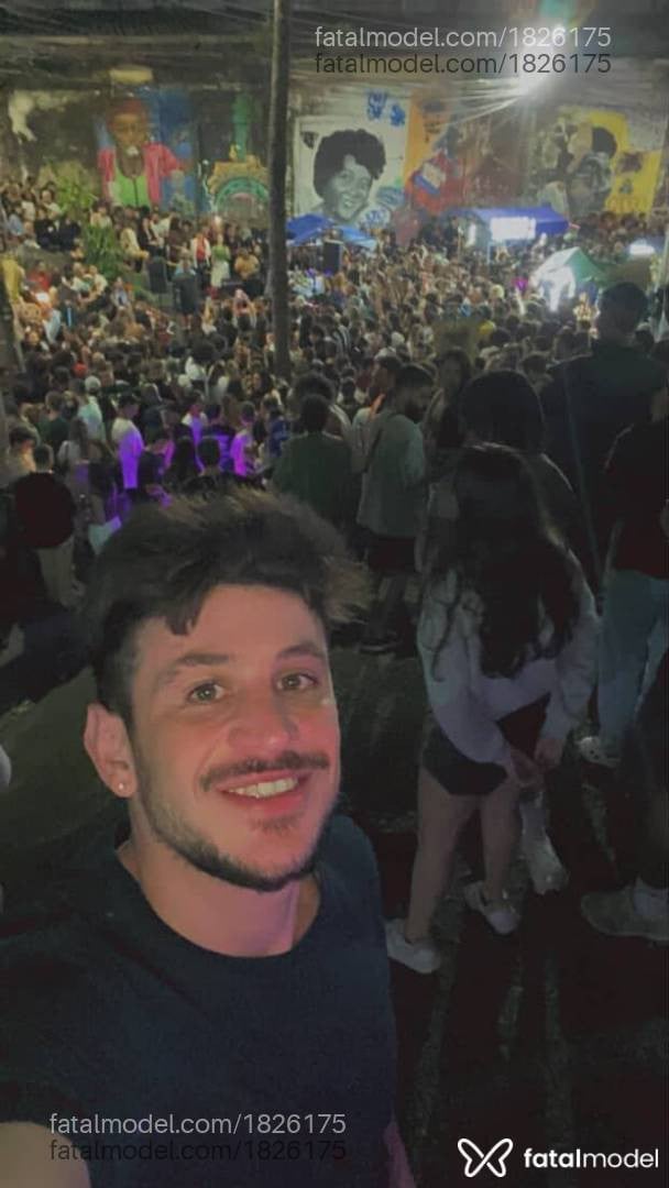 Acompanhante homem com cabelo castanho de olhos castanhos em São Paulo - Lucas Del Monte