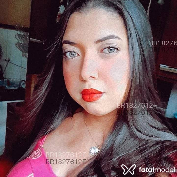 Acompanhante mulher loira (o) de olhos azuis em Cabo Frio - Lavinia