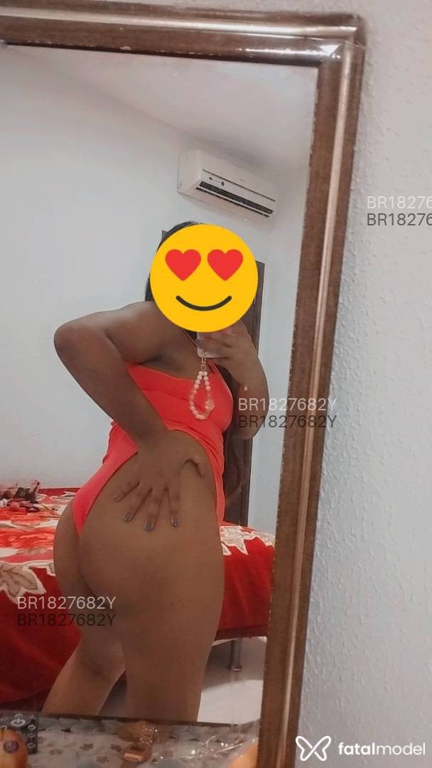 Acompanhante mulher loira (o) de olhos castanhos em Porto Alegre - Alondra