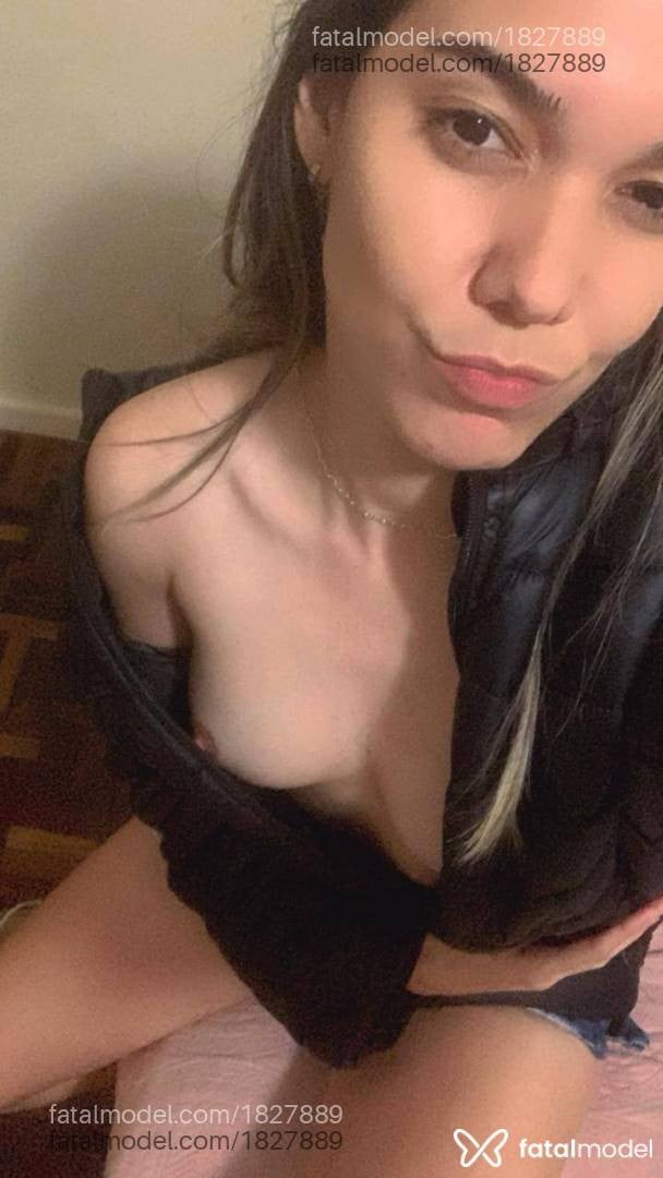 Acompanhante mulher loira (o) de olhos castanhos em Guarapuava - Ana Clara