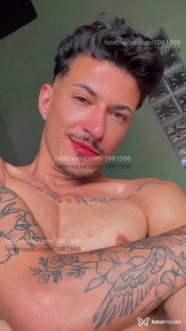 Acompanhante homem morena (o) de olhos castanhos em Ribeirão Preto - Olavo satin