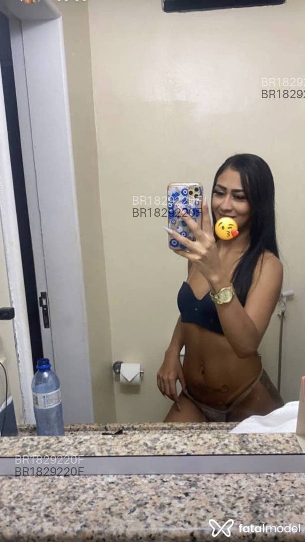 Acompanhante mulher loira (o) de olhos castanhos em São Luís - Yasmin Padilha