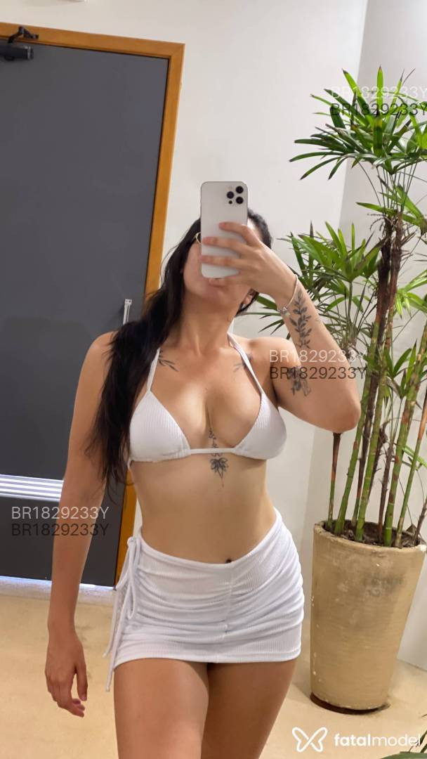 Acompanhante mulher com cabelo castanho de olhos castanhos em Mogi das Cruzes - Bibih