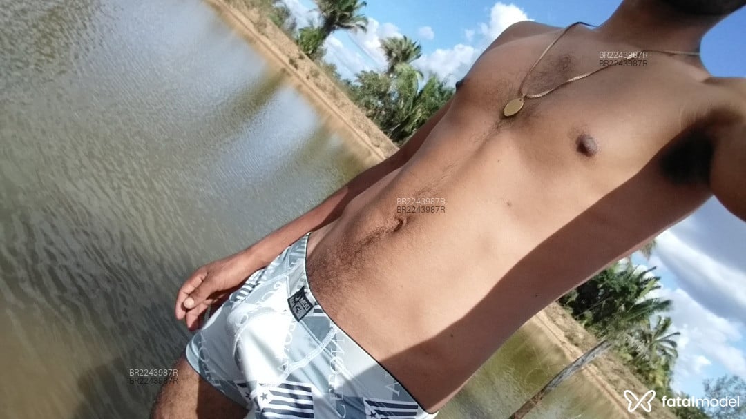 Acompanhante homem morena (o) de olhos castanhos em Aparecida de Goiânia - Marcelo Silva