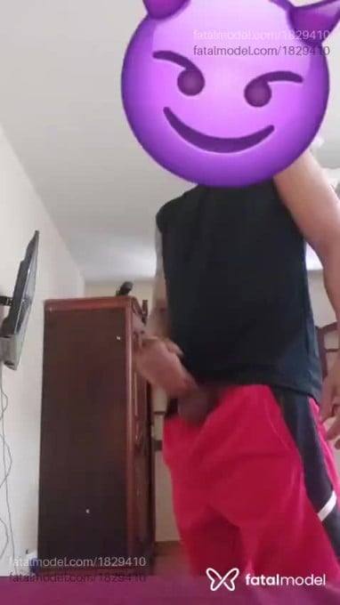 Acompanhante homem morena (o) de olhos castanhos em Cabo Frio - Ricardo Dias