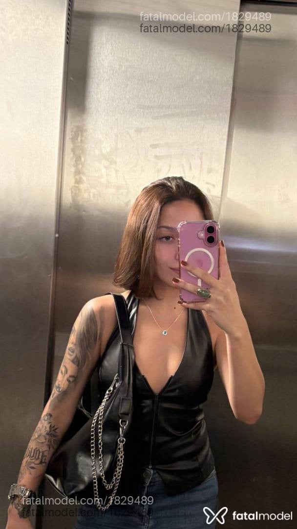 Acompanhante mulher ruiva (o) de olhos verdes em São Paulo - Sophie Araujo